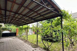 будинок за адресою Центральна вул., 13
