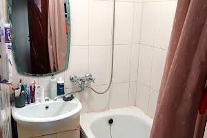 квартира за адресою Степана Бандери просп., 16