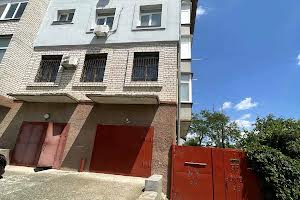 квартира за адресою 6-та Поперечна вул., 17