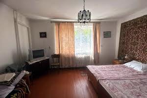 дом по адресу Будівельників