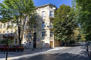 квартира по адресу Верхратского ул., 15