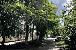 квартира по адресу Маршала Малиновского ул., 61/1