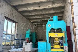 коммерческая по адресу Любомирська ул., 4а