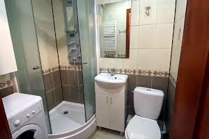 квартира за адресою Повстанська вул., 3