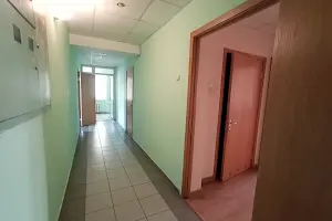 комерційна за адресою Ореста Васкула вул., 8