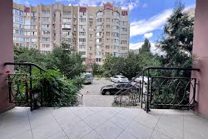 квартира по адресу Евгения Чикаленко ул., 59/8