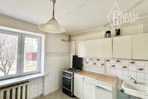 квартира за адресою 5-й м-н, 2