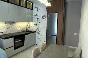 квартира за адресою Краснова вул., 3