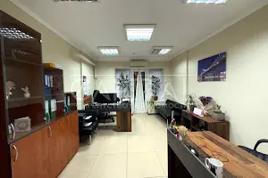 комерційна за адресою Оболонська набережна вул., 7