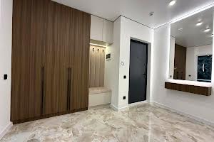 квартира за адресою Флотська вул., 10б