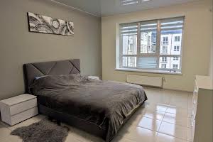 квартира за адресою Довженка, 21