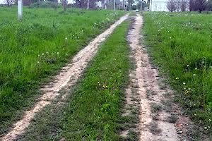 участок по адресу с. Старый Ярычев, 
