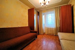 квартира за адресою Андрія Мельника вул., 16