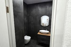 квартира за адресою Академіка Сахарова вул., 3в