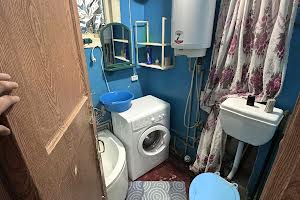 квартира за адресою Конституції, 48