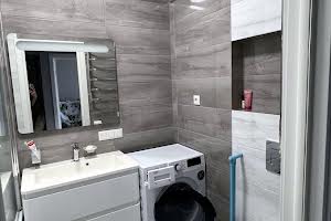 квартира за адресою Генуезька вул., 13а