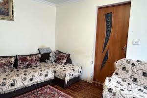 квартира за адресою Павла Чубинського вул., 14
