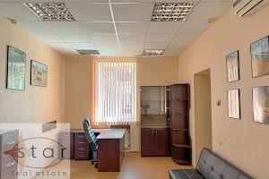 комерційна за адресою Коцюбинського вул., 48