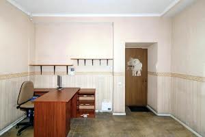 комерційна за адресою Саксаганського вул., 125
