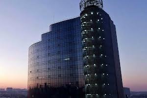 комерційна за адресою Степана Бандери просп. (Московський), 9