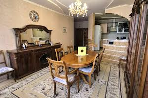 квартира за адресою Алана Шепарда вул. (Суворова), 10