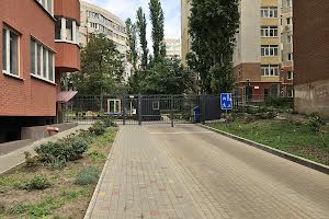 квартира за адресою Євгена Чикаленка вул., 58А