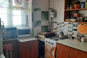 квартира за адресою Космонавтів вул., 27/3