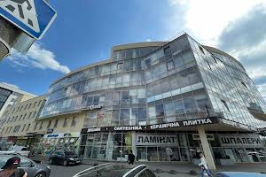 комерційна за адресою Зарічанська вул., 3/1