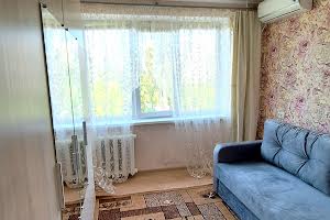 квартира за адресою Добровольців пров., 10