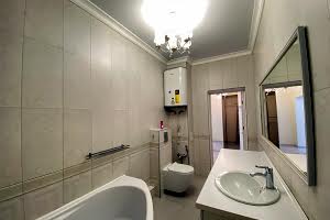 квартира за адресою Генуезька вул., 5