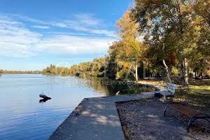 будинок за адресою с. Вишеньки, Квіткова