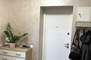 квартира за адресою вул. Весняна, 1