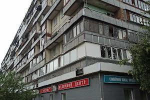 комерційна за адресою Вишгородська вул., 38
