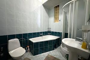 квартира за адресою Поштова, 1