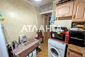 квартира за адресою Генерала Петрова вул., 5