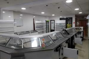 комерційна за адресою Незалежності вул., 8г