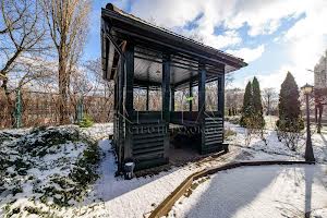 комерційна за адресою Польова вул., 61