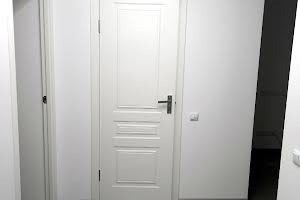 комерційна за адресою Бородинська вул., 11