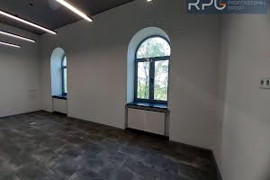 комерційна за адресою Київ, Володимирська вул., 4