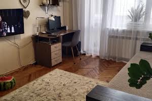 квартира за адресою Михайла Лушпи просп., 7