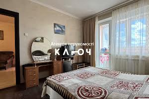 квартира за адресою Героїв України вул. (Героїв Сталінграду), 32