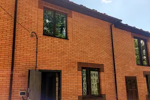 будинок за адресою 1-й Проїзд Медовий