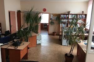 комерційна за адресою Дахнівська вул., 50
