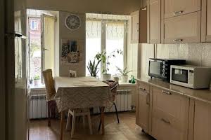 квартира за адресою Василя Вишиваного вул. (Свєтлова), 49