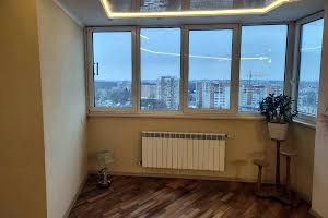 квартира за адресою Тролейбусна вул., 9-В