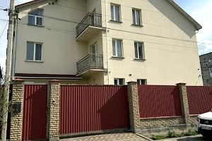 коммерческая по адресу Міцкевича ул., 4