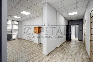 коммерческая по адресу Кловский спуск, 7