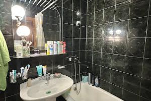 квартира за адресою Запоріжжя, Тбіліська вул., 25