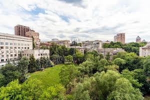 комерційна за адресою Кловський узвіз, 7a