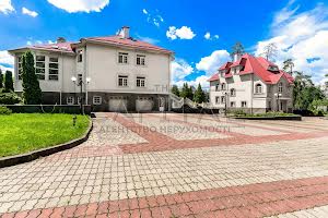 коммерческая по адресу Патріарха Володимира Романюка ул. (Жовтнева), 2Б